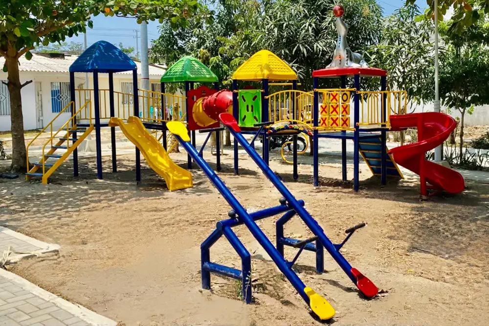 Mantenimiento parque infantil